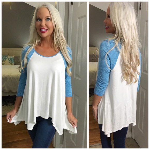 ENTRO Tops - 😊LAST 1! Darling Oversized Asymmetric Hem Tunic!